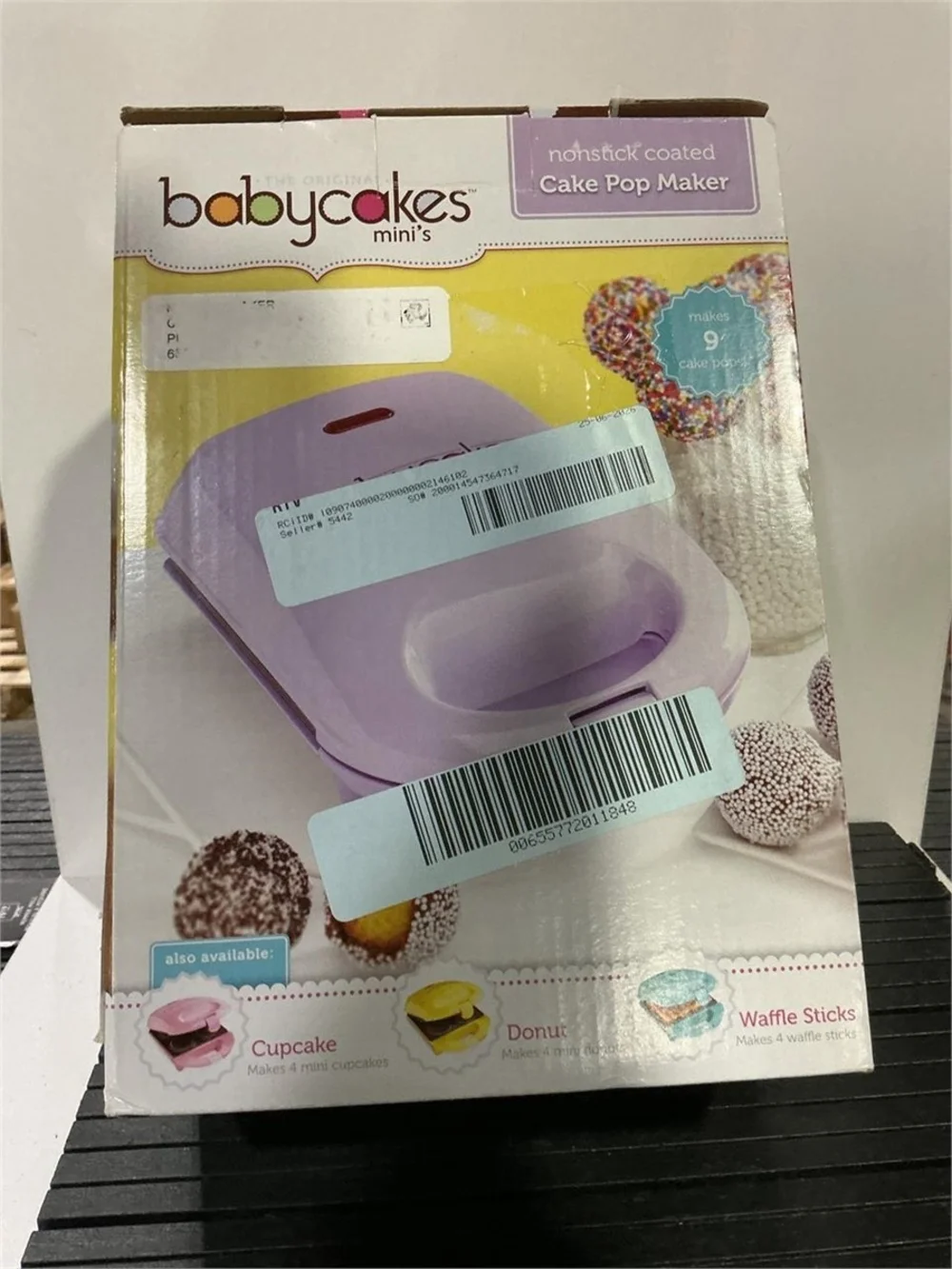 Babycake Cake Pop Maker 9 Count